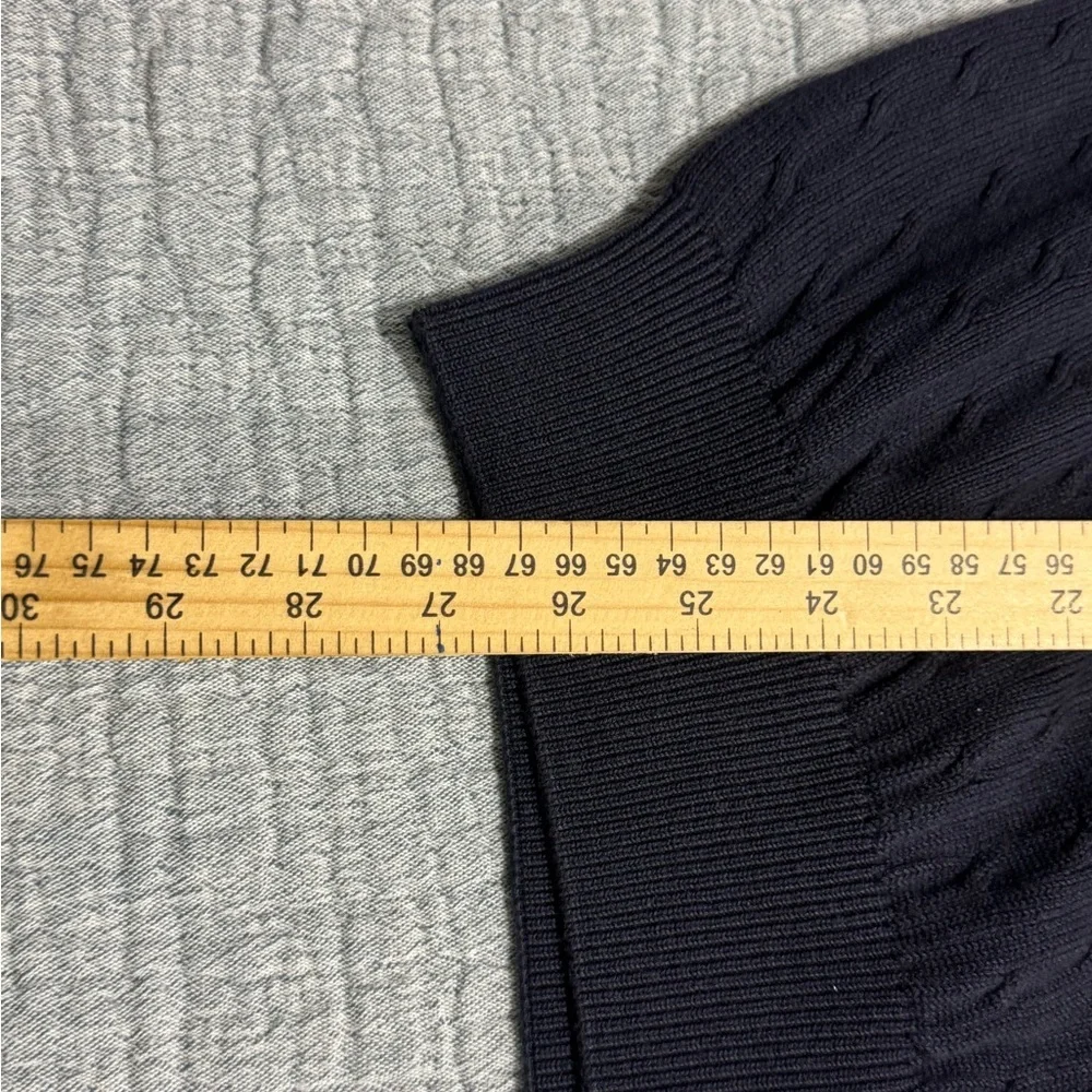 Tommy Hilfiger this product